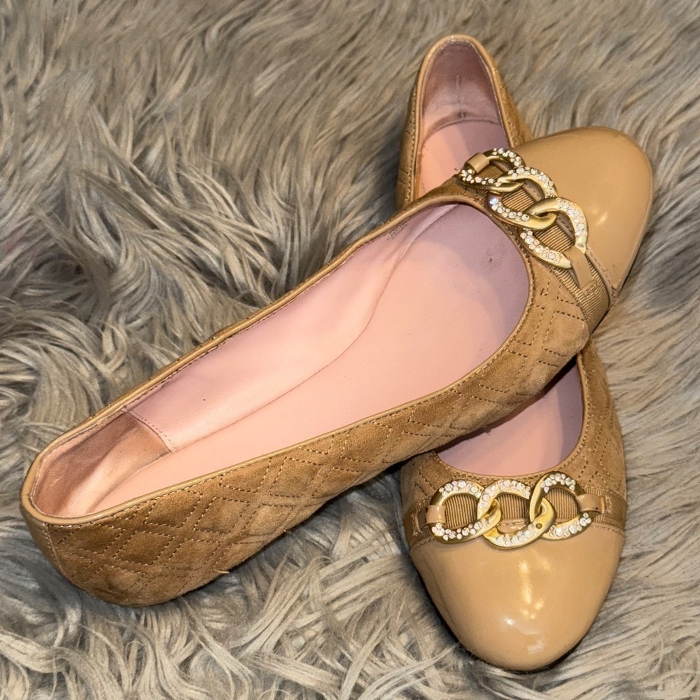 Taryn Rose Priya Quilted Patent Leather Ballet Flat Size 9.5